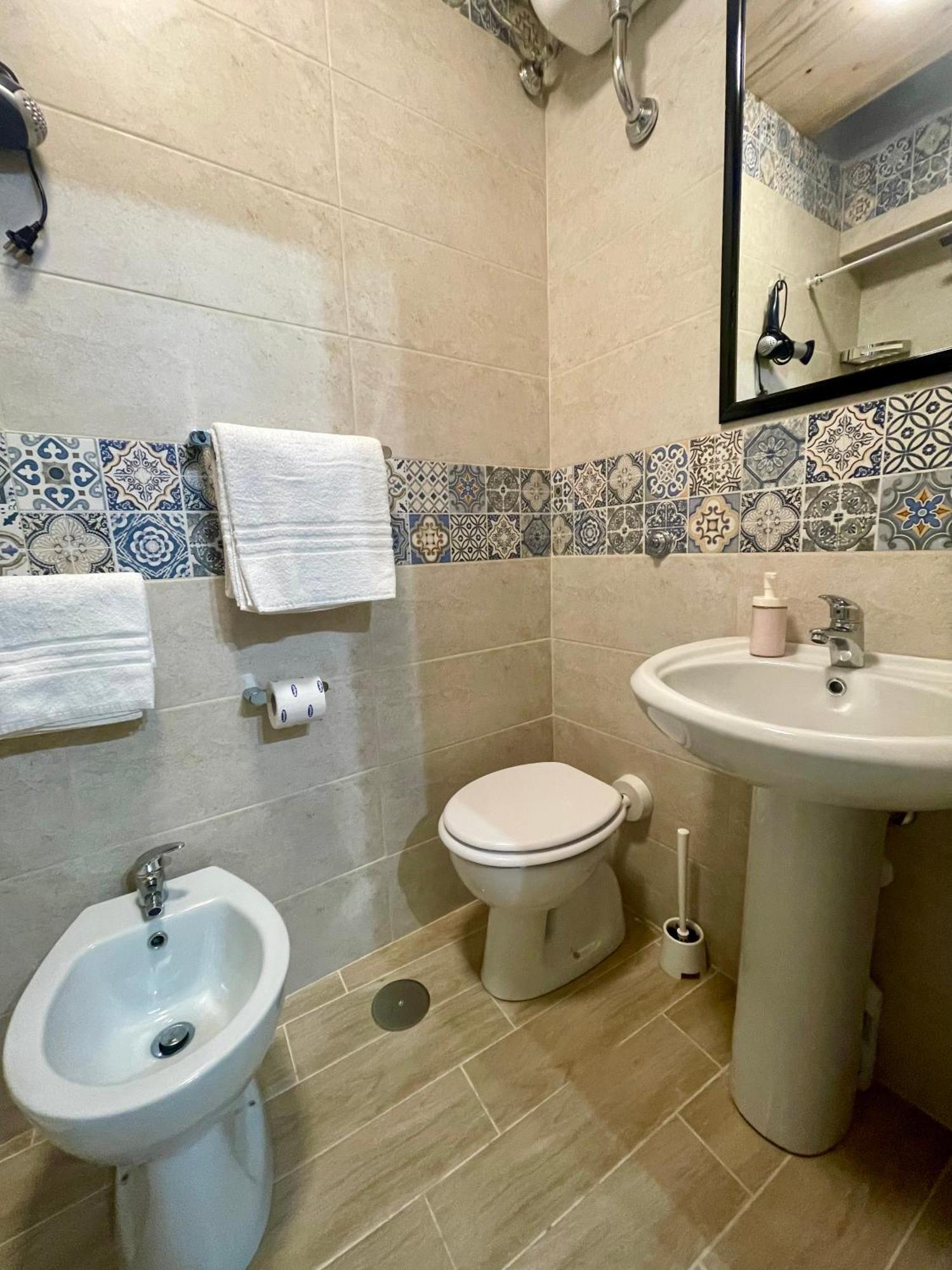 Bellebbuono Apartment Napoli Esterno foto