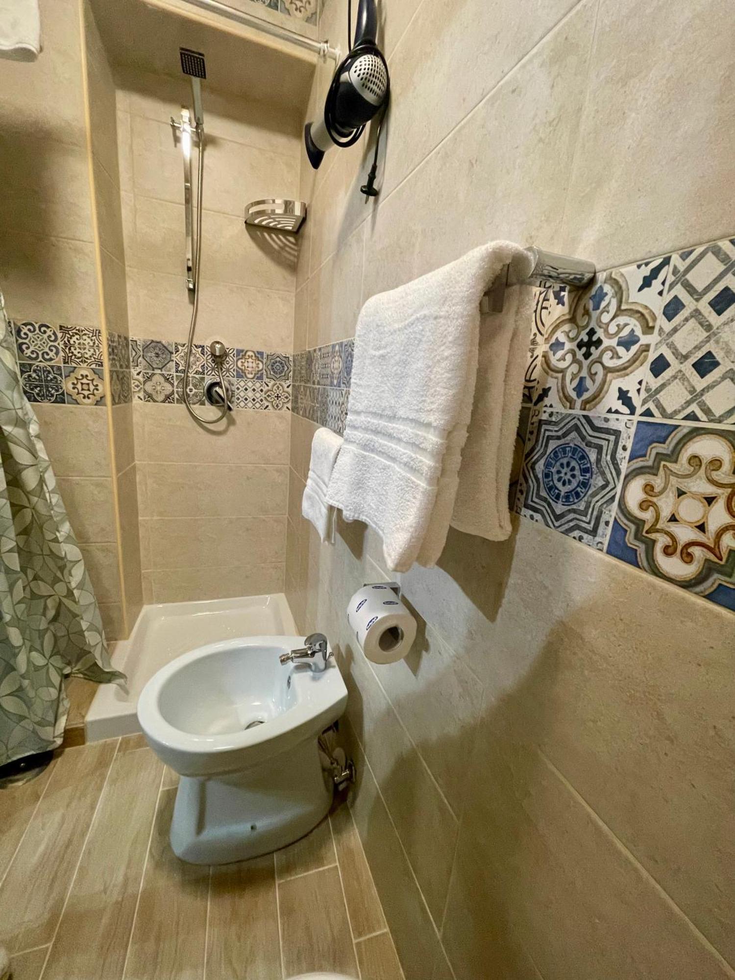 Bellebbuono Apartment Napoli Esterno foto